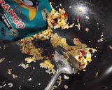 Foto langkah ke 3 dari resep Mie Goreng Telur orak arik.