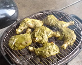 ஹரியாலி கிரில்டு சிக்கன் ரெசிபி ஸ்டேப் 5 புகைப்படம்