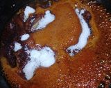 Foto langkah ke 1 dari resep Bolu Karamel Sarang Semut (anti gagal).