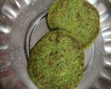 A picture of step 4 of Moong Uttapam.