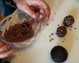 Foto del passaggio 5 della ricetta Ragnetti cioccolatosi🕷