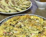 Foto del paso 3 de la receta: Pan árabe relleno de ensalada de surimi