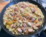 Une image de l'étape 10 de Pâtes d’Alsace aux légumes sautés, saucisses et emmental.