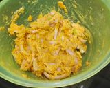 A picture of step 3 of Crunchy Onion Pakode.