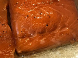 ماهی سالمون با سس ساده