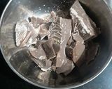 A picture of step 4 of Choco wallnut scotch lava wonton.