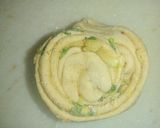 A picture of step 2 of Garlic Butter Lachha Paratha.