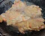 Foto langkah ke 3 dari resep Bakwan Udang Wortel.
