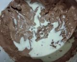 Foto langkah ke 4 dari resep Chocolate Marble Cheesecake.