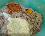 A picture of step 6 of Beef kofta curry.