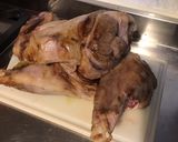 Une image de l'étape 4 de Souris d'agneau confites caramélisées au miel, thym, romarin et badiane.