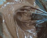 Foto langkah ke 3 dari resep Muffin Coklat Simple.