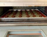 Foto langkah ke 4 dari resep Double Chocolate Chip Cookies.
