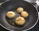 A picture of step 4 of Wheat Flour Kachori with left over Mixed Dal Recipe.