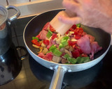 Foto del paso 1 de la receta: Fideos con conejo y setas
