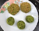 صورة لخطوة 4 من وصفة الفلافل المصرية 🧆🥙