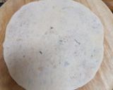 A picture of step 4 of Sattu Paratha.