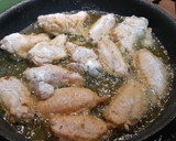 Foto del paso 4 de la receta: Alitas de pollo crujientes