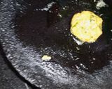 A picture of step 2 of Noodles kabab.
