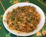 Une image de l'étape 18 de Spaghettis tricolores à la pancetta, poivrons, tomates, champignons et gruyère.