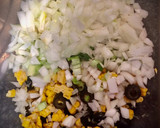 Foto del paso 1 de la receta: Ensalada completa de pasta con aguacate y mozzarella