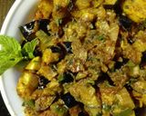 A picture of step 11 of Aaloo Began (Brinjal) Fry.