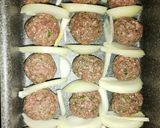 A picture of step 3 of Kofta with Tahini and Onions.