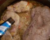 Foto del paso 3 de la receta: Bondiola de cerdo a la cerveza con verduras