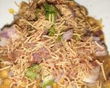 आलू टिक्की चाट (aloo tikki chaat recipe in Hindi) रेसिपी चरण 4 फोटो