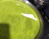 A picture of step 7 of Broccoli almonds creamy soup.