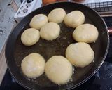 Foto langkah ke 6 dari resep Bomboloni Tower.