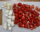 Foto del paso 1 de la receta: Pasta tomate cherry y albahaca