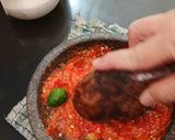 Foto langkah ke 3 dari resep Sambel Tempong Tomat Ranti.
