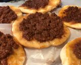 Foto del paso 7 de la receta: Lajmashin (empanada abierta de carne)