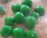 A picture of step 4 of Pandan Glutinuos Rice Ball with Coconut Sugar Filling.