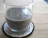 A picture of step 8 of Black Sesame Panna Cotta.