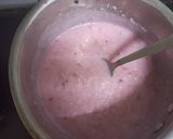 A picture of step 1 of Strawberry 🍓 flavour bread 🍞 pudding.