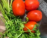 Hình bước làm 1 của món Súp nấm cà chua trứng 🥚 🍄 🍅