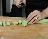 Foto langkah ke 5 dari resep Kue Klepon Devina Hermawan.