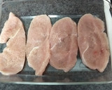 Foto del paso 2 de la receta: Pavo finas hierbas con ensalada dulce