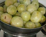 A picture of step 1 of Amla candy.