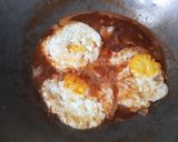 Foto langkah ke 3 dari resep Sarden Telur Ceplok.