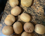 Foto del paso 1 de la receta: Mermelada de kiwi casera