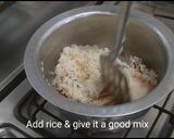 A picture of step 2 of Egg fried rice.