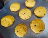 A picture of step 6 of Sarson Ka Saag and Makki Methi Poori.