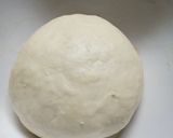 Foto del paso 1 de la receta: Pizza de espinaca salteada con ajo, con salsa blanca de cebolla