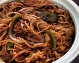 A picture of step 5 of Veg Chowmin.