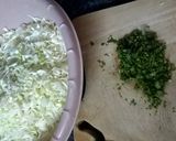 A picture of step 1 of Stir fried beef with cabbage.