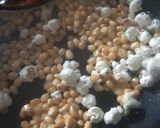 Foto langkah ke 1 dari resep Pop Corn Rasa Strawberry.