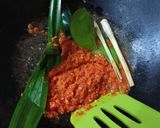 Foto langkah ke 2 dari resep Ungkep Ayam Tinoransak.